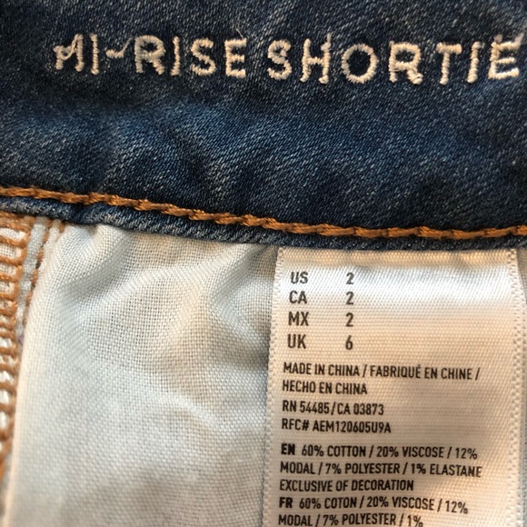 Hand-painted Denim Shorts - Picture 4 of 4